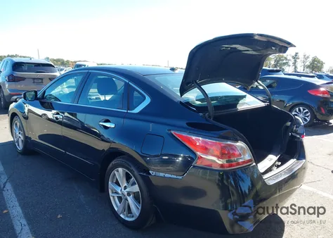 2015 Nissan Altima 2.5 Sv from USA, damaged, VIN 1N4AL3AP4FC196935